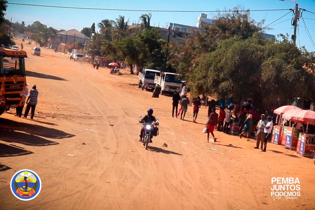 Conselho Municipal de Pemba inicia reabilitação da estrada M16 de 1.465 km