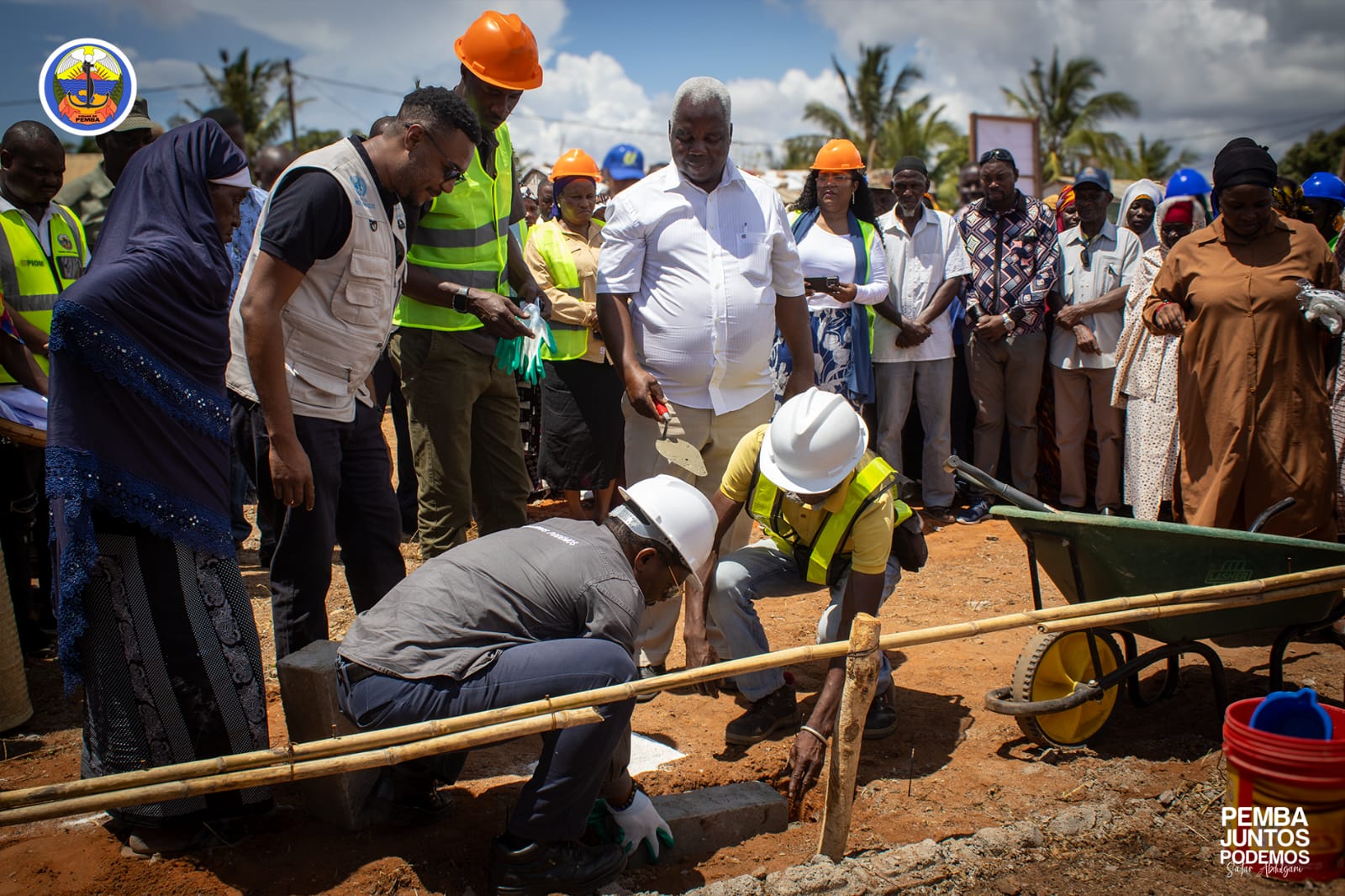 Satar Abdulgani lança primeira pedra para construção da nova Sede do bairro de Muxara