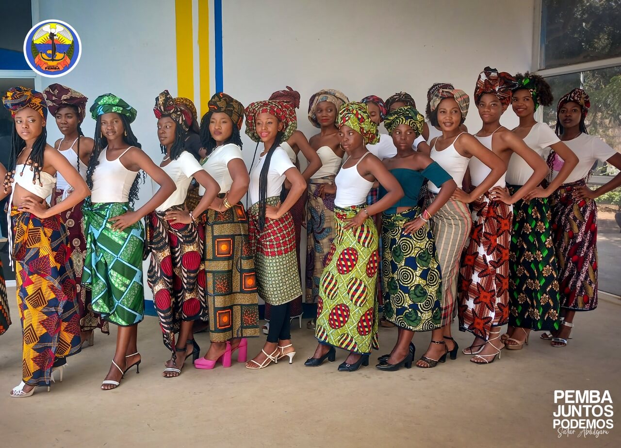 Candidatas a Miss Kissambi iniciam ensaios para brilhar na grande final