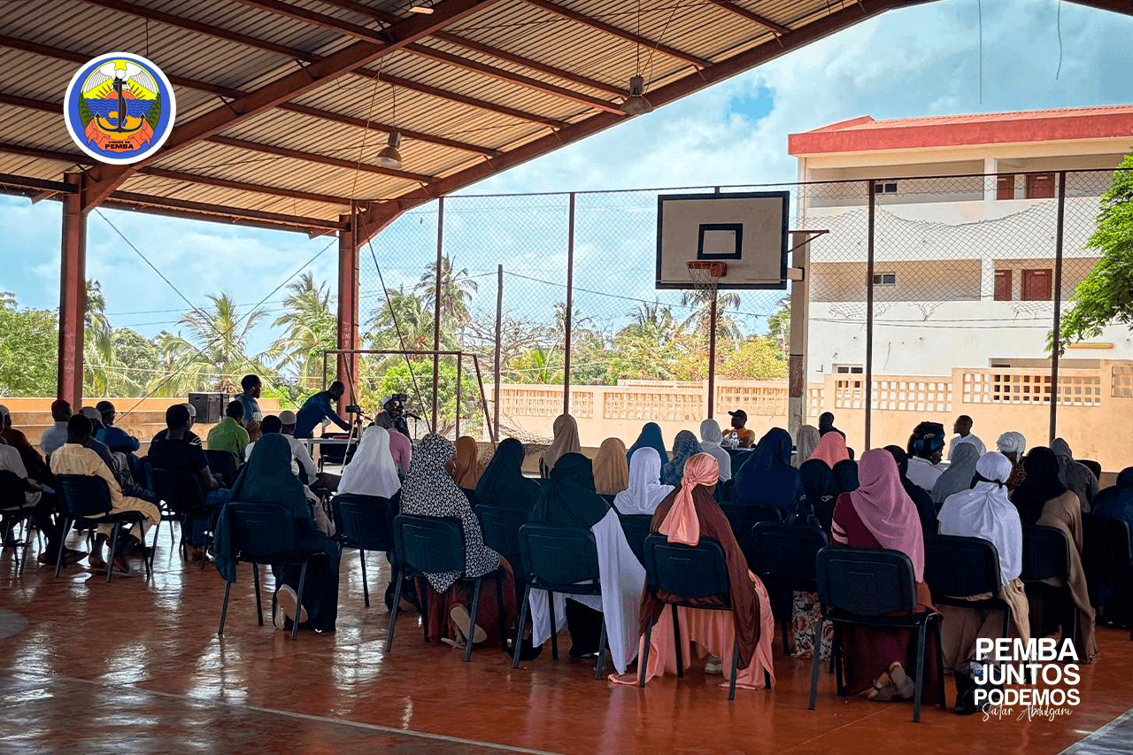 Sarau Cultural Islâmico reúne jovens em Pemba e Satar Abdulgani apela à paz e amor ao próximo