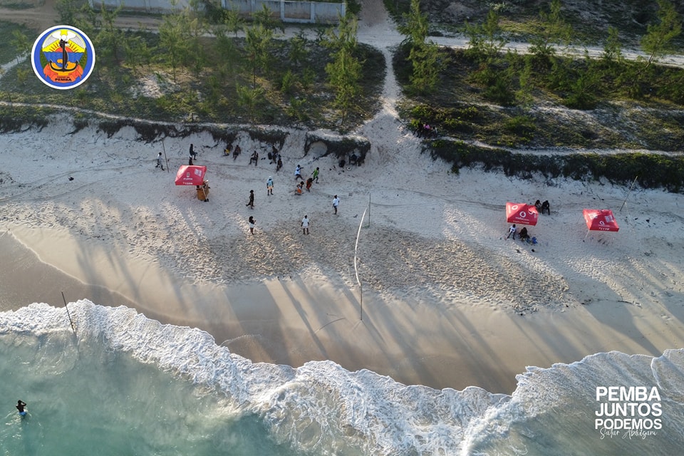 Jovens promovem momento de lazer denominado “Txiling à Beira-Mar” na Cidade de Pemba