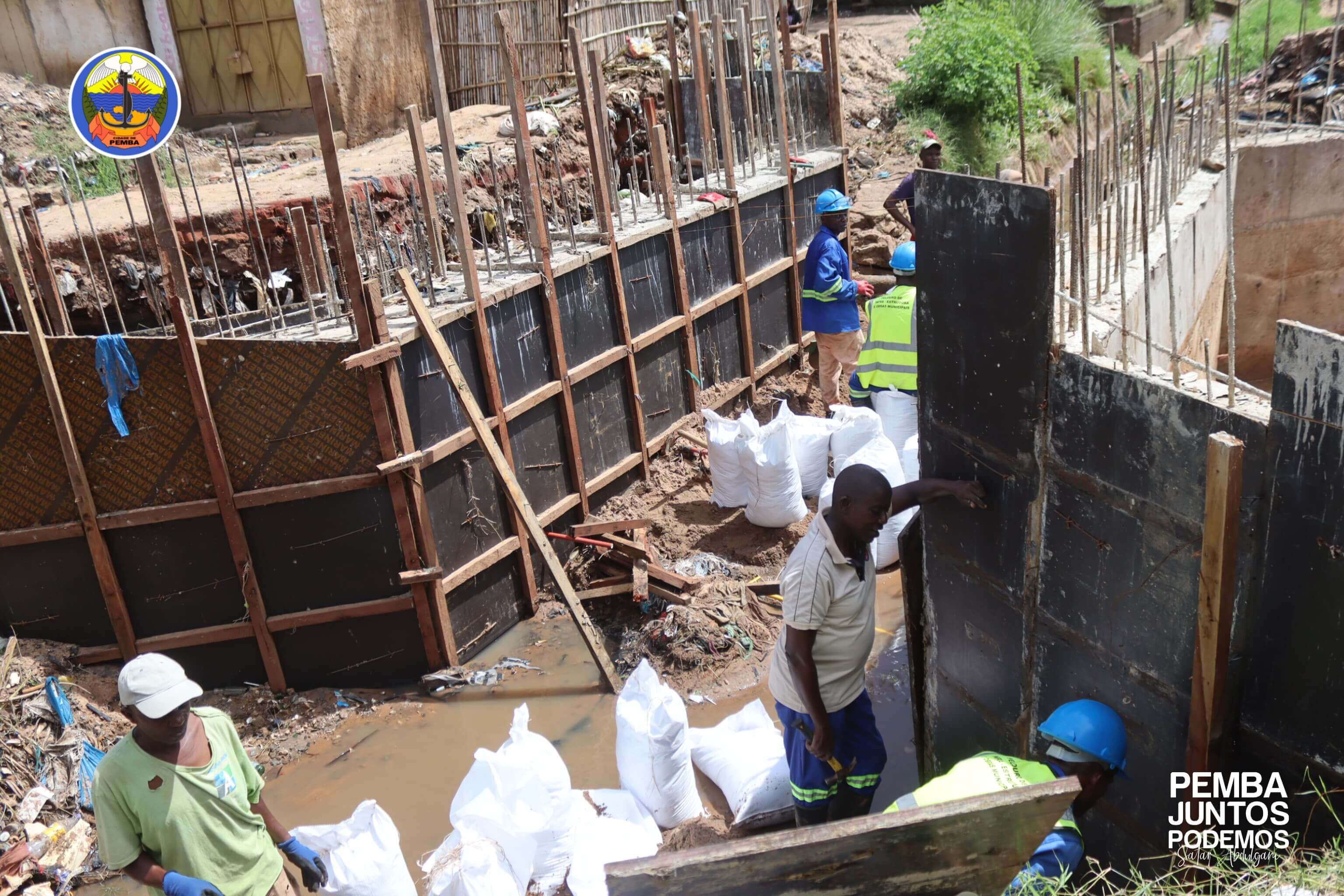 CMCP inicia reconstrução da ponte que dá acesso ao Mercado Mbanguia em Natite